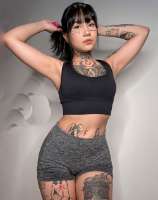model-avatar